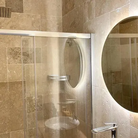 Appartement T3 Cosy Au Coeur Du Vieil - Climatise Antibes